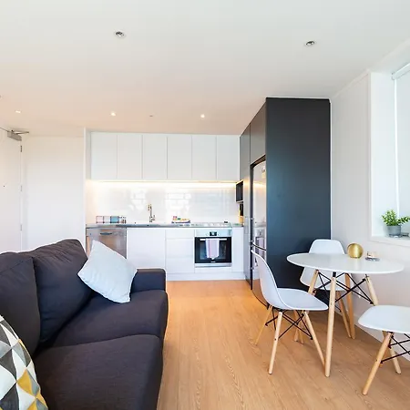 Brand New Auckland Apartment Exterior photo